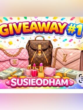 Giveaway 1 new wallet wristlet